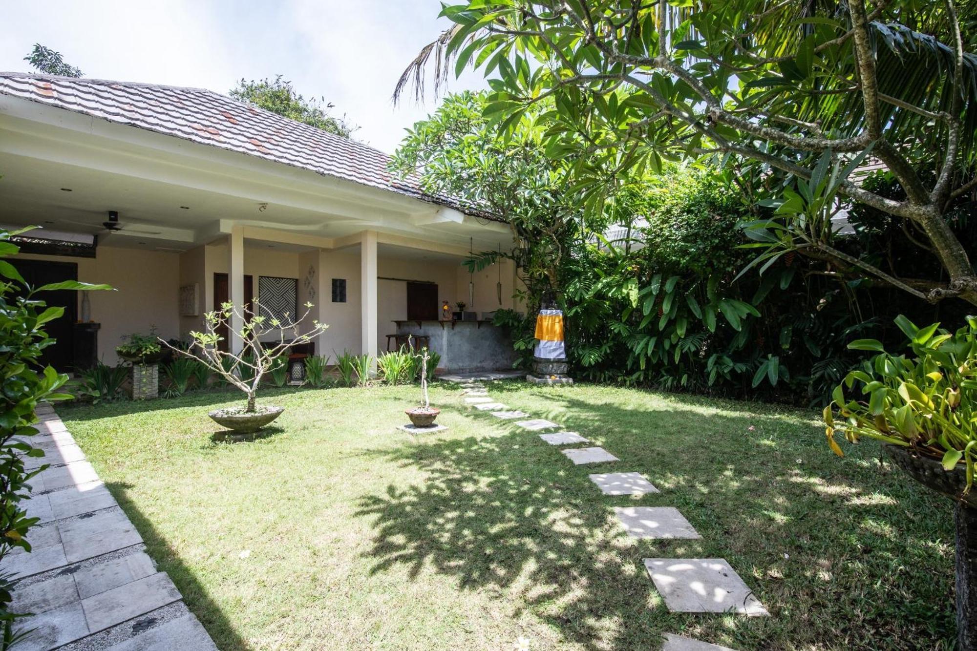 Villa Enigma Bali Complex